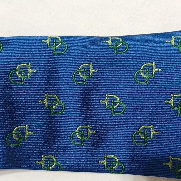 Pink 100% silk tie - Picture 2 of 6